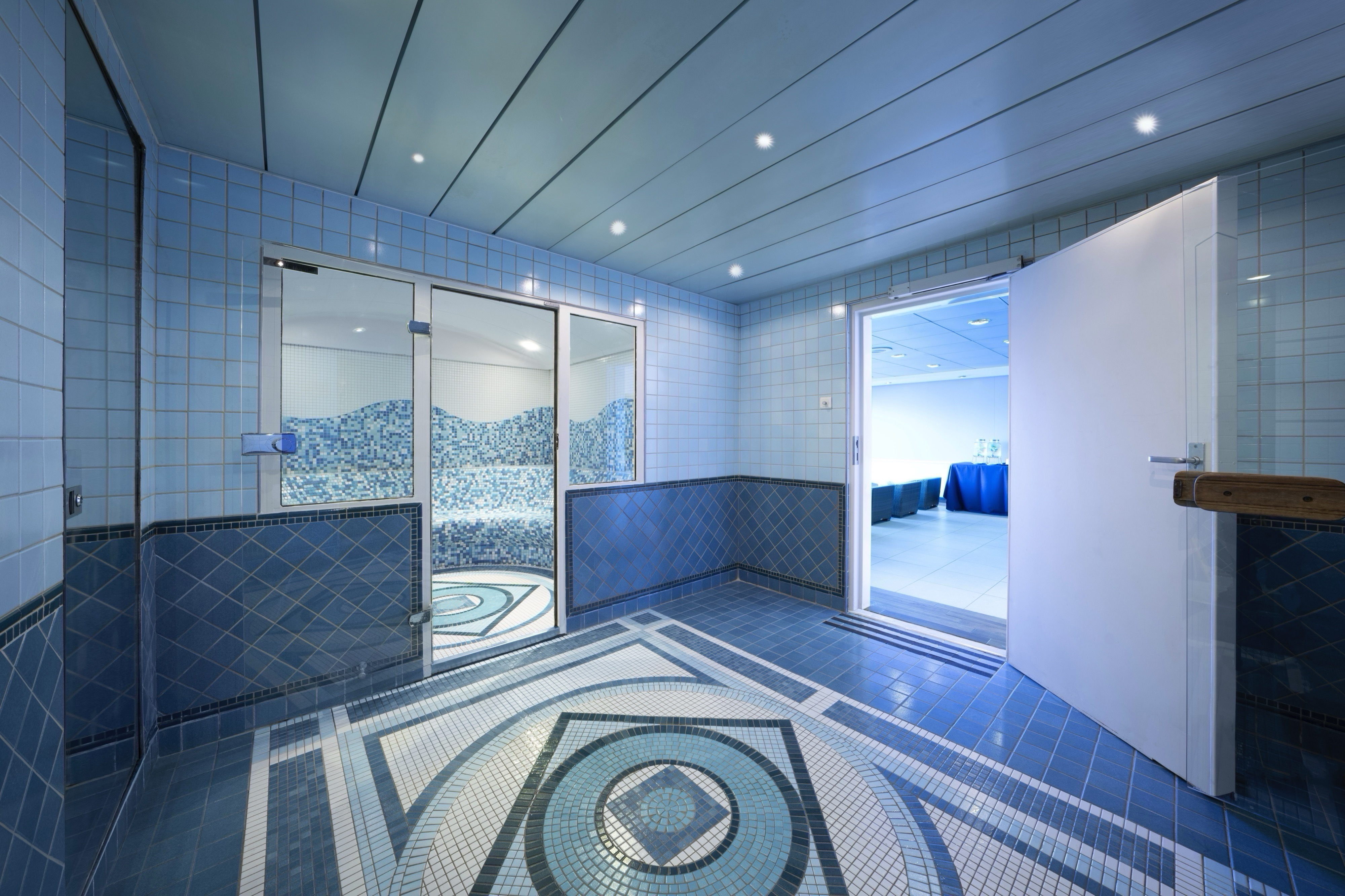 MSC Lirica - MSC Aurea Spa